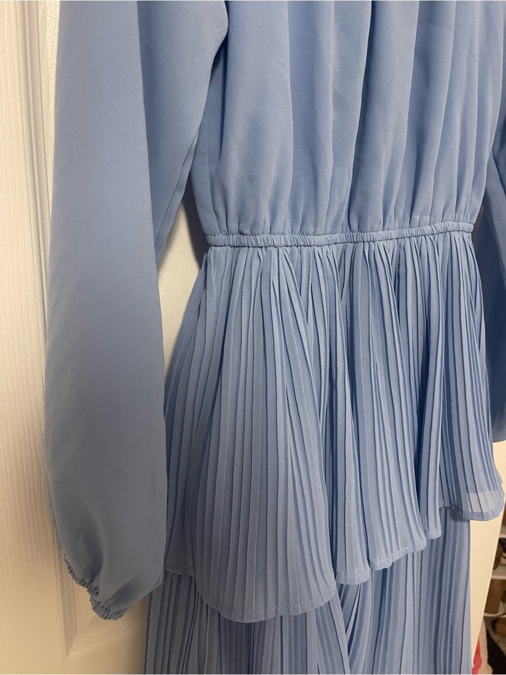 Women’s Light Blue Long Sleeve Tiered Pleated Dress - Picture 4 of 10